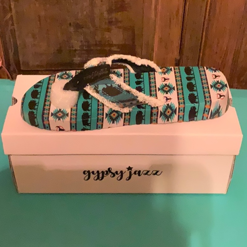 NEW 
Gypsy Jazz Tallulah Teal flip flop
Will not go lower than wholesale cost